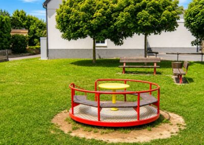 Karussell -Spielgeräte und Freizeitgeräte - Metallbau Gockeln Paderborn Höxter